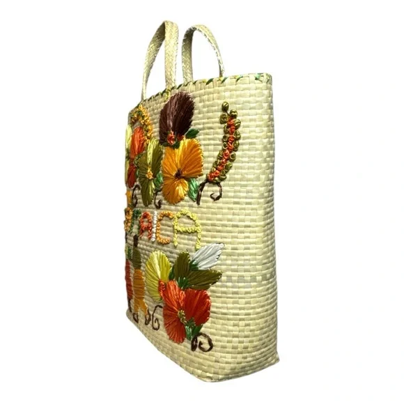 VINTAGE JAMAICA WOVEN STRAW AND FLORAL EMBROIDERED TOURIST TOTE - Picture 3 of 12